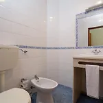 Гостевой дом Residencial Capri By Umbral 3*